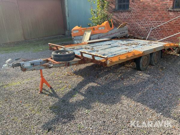 Personbilssläp Heby-Trai8ler 200