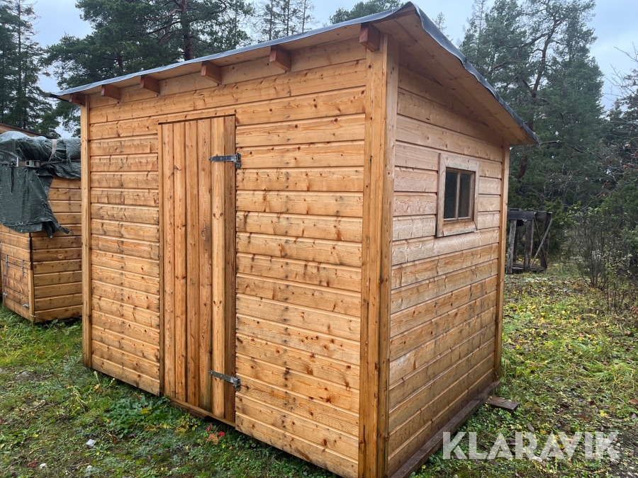 Nybyggd förrådsbod 3,3x2,18m