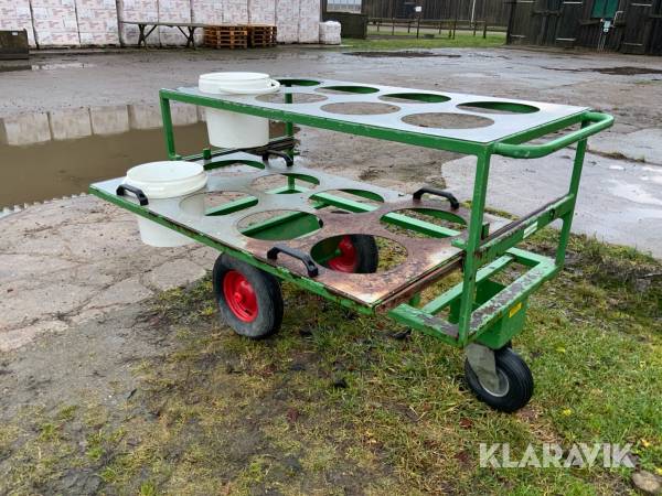 Utfodring för häst Myrby