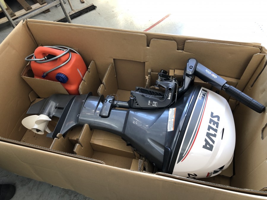 Båtmotor Selva 20 Hk oanvänd