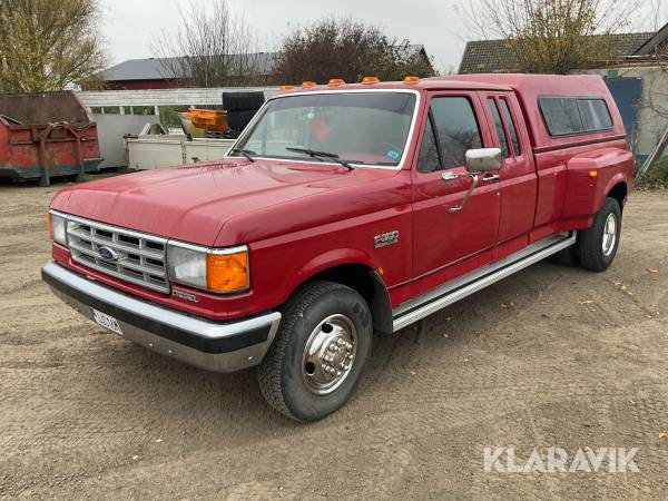 Pickup Ford F-350 XLT Lariat