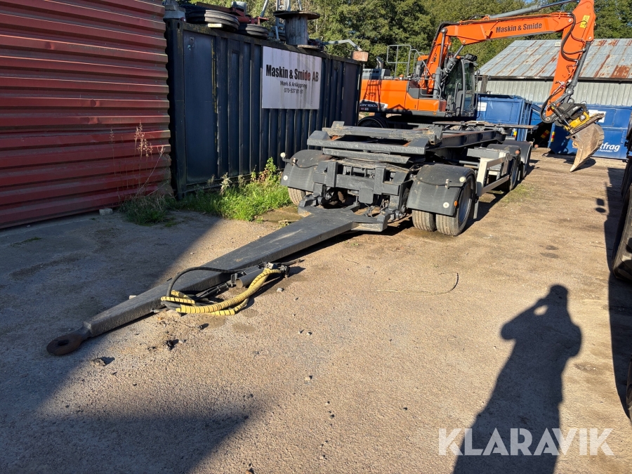 Lastväxlarsläp med tipp Mjölbysläpet SFL3 7.0 30 med flak