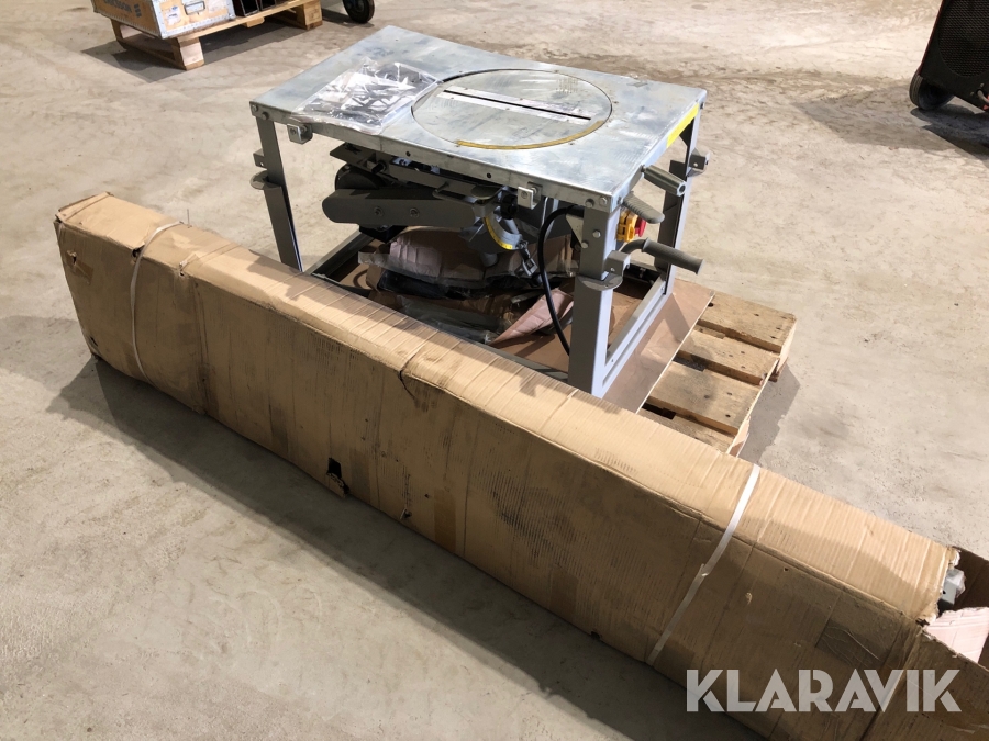 Byggsåg MTS 12AW med in- / utmatningsbord