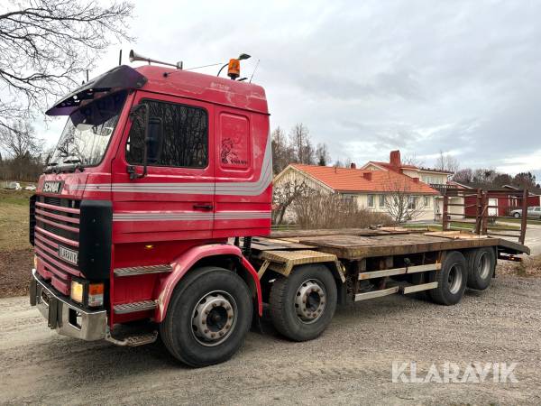 Maskintransport Scania R 143 8x2