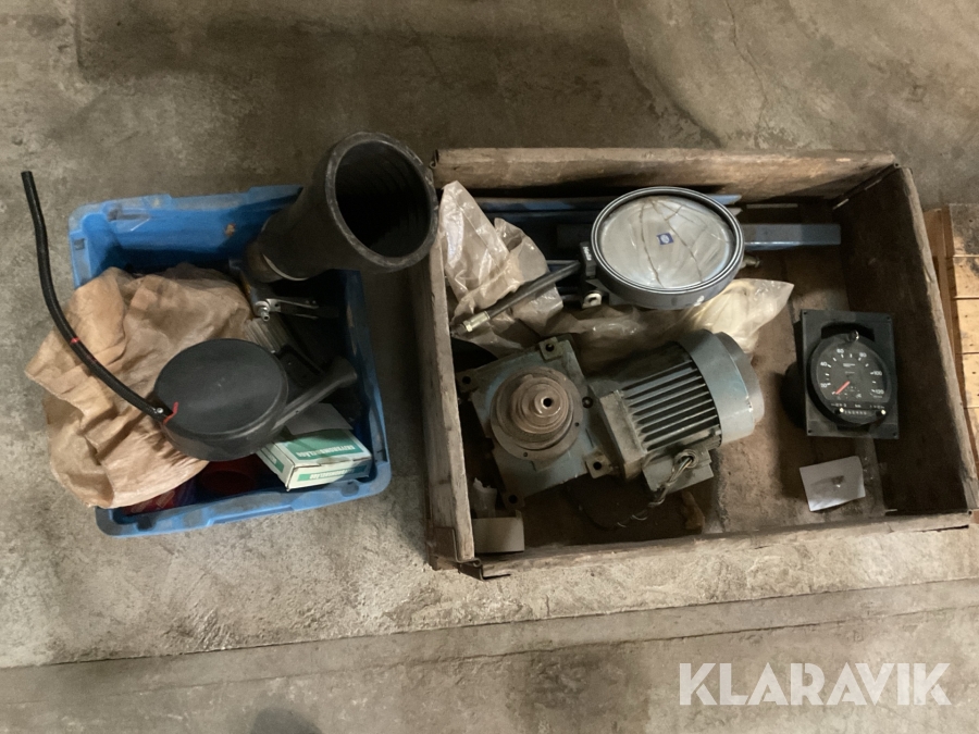 Vinkelväxelmotor / Kedja och diverse material