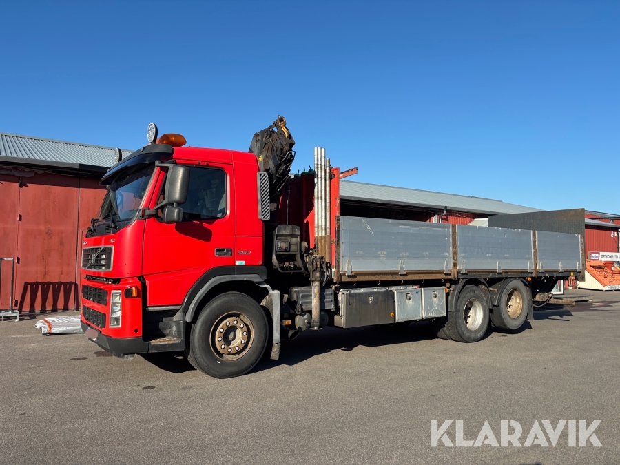 Kranbil Volvo FM9 260 6x2 med bakgavellyft