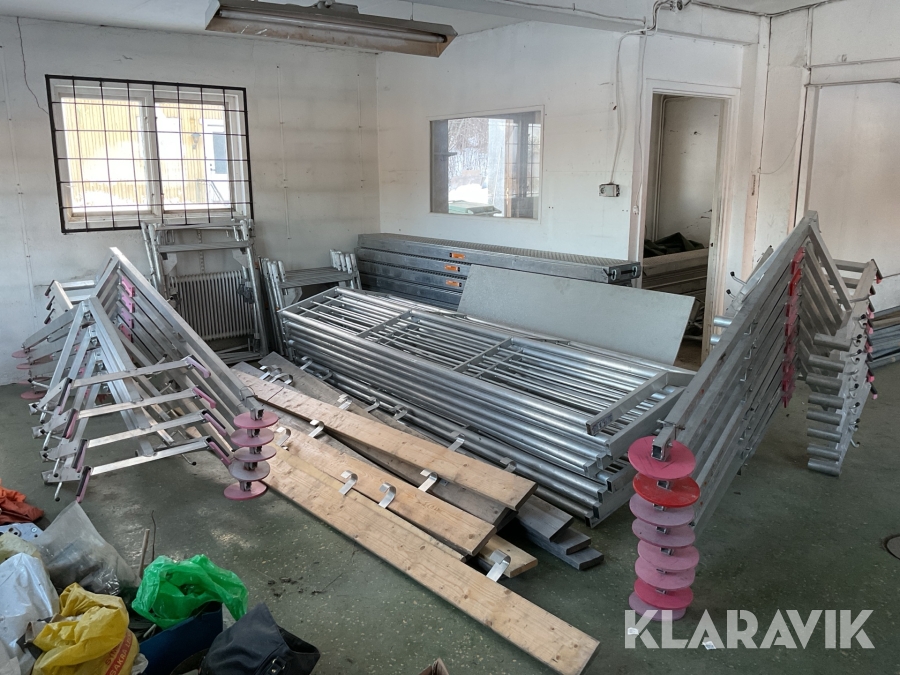 Fallskyddsräcke & ställning Roofac / RSS / Monzon med släpvagn