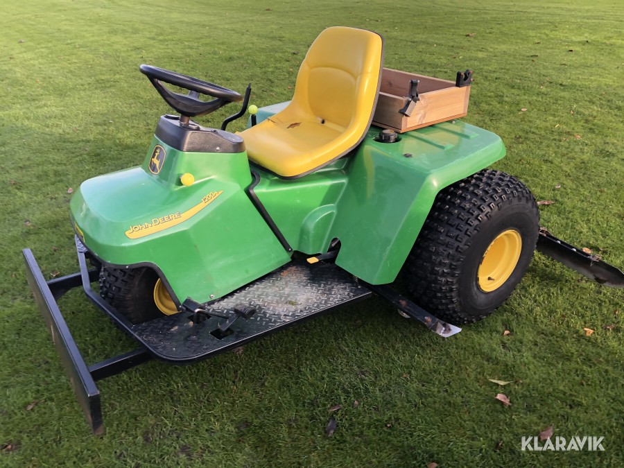 Bunkerkratta  John Deere 1200 A Bunker Rake med tillbehör