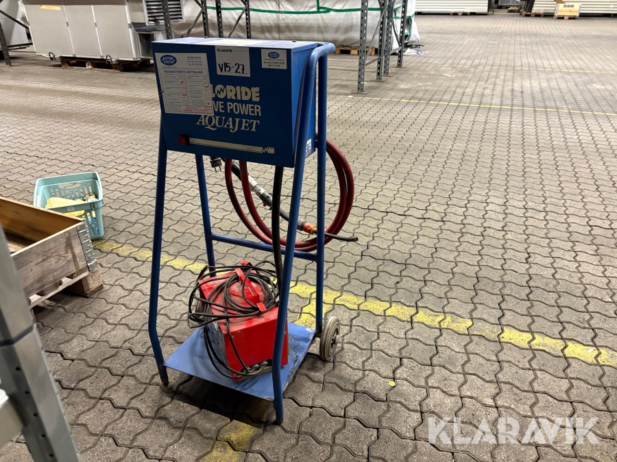 Batteripåfyllare och batteriladdare CMP / BTE MRP1744 / BTE 24/40