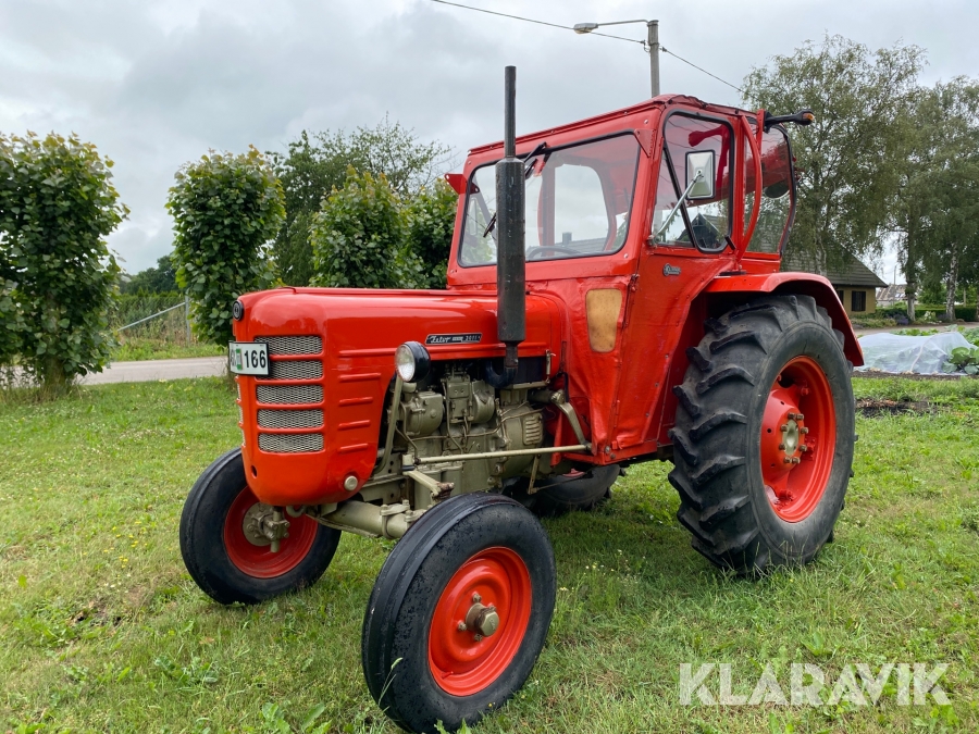 Veterantraktor Zetor 3011