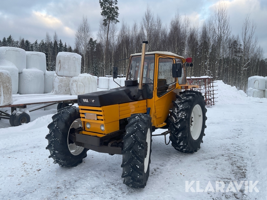 Traktor Valmet 802
