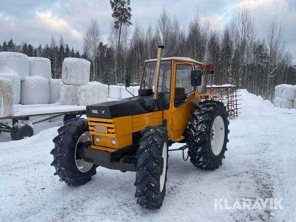 Traktor Valmet 802