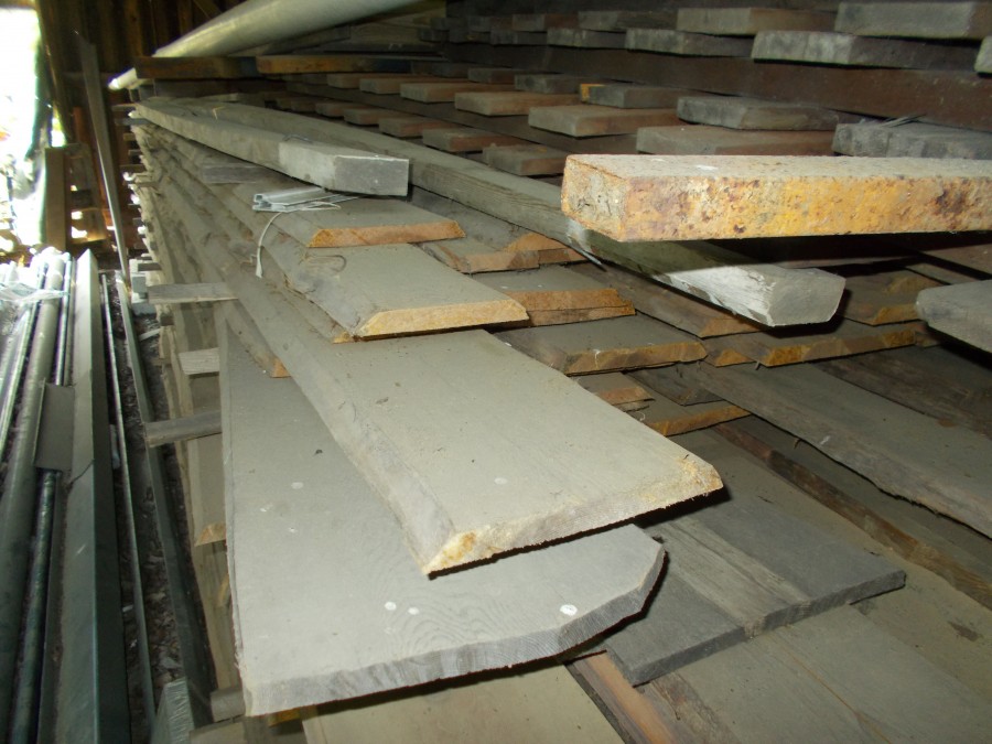 Okantat virke ca 2,5 cm tjockt 500 Löpmeter