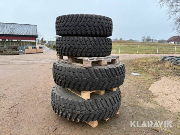Traktordäck på fälg 4 st BKT & Alliance It696 & Multiuse 550 M&S