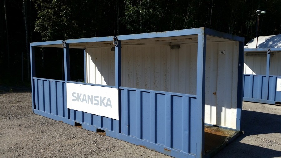 Gångtunnel med belysning