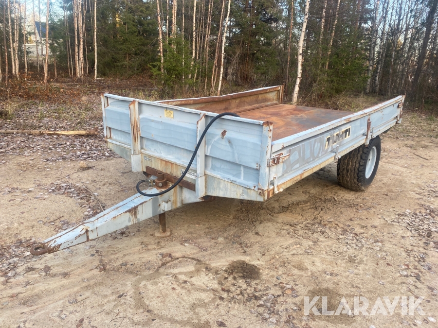 Traktorvagn Weckmanin Konepaja OY Tuhti M5