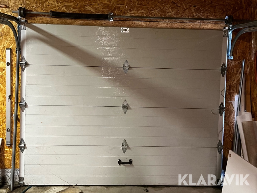 Komplett Garageport isolerad