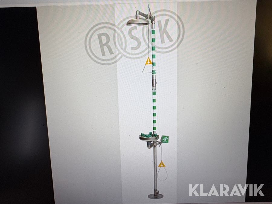 Nöddusch GIA & skåp med tillbehör