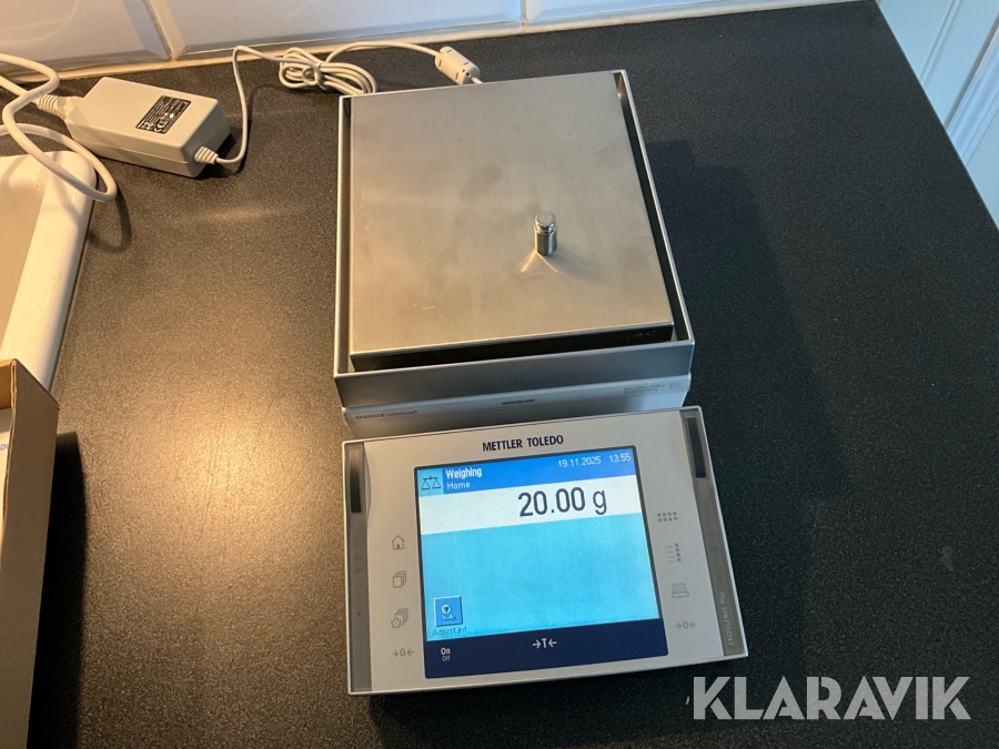 Avancerad labratorievåg Mettler Toledo XP6002SDR 6100g