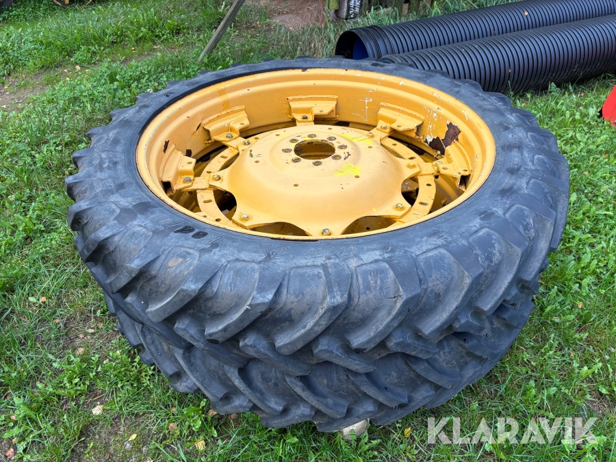 Radodlingshjul Alliance 12.4R46 2st med fälg