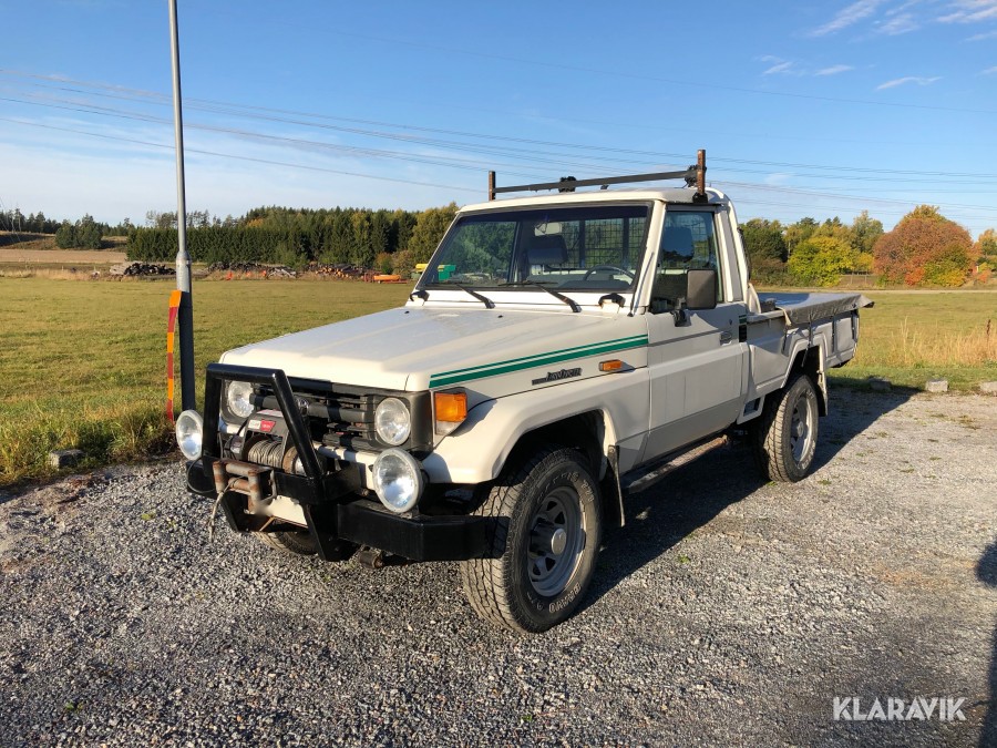 Pickup Toyota Land Cruiser 70 P
