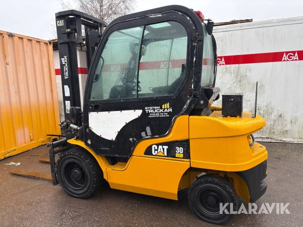 Truck CAT DP30N