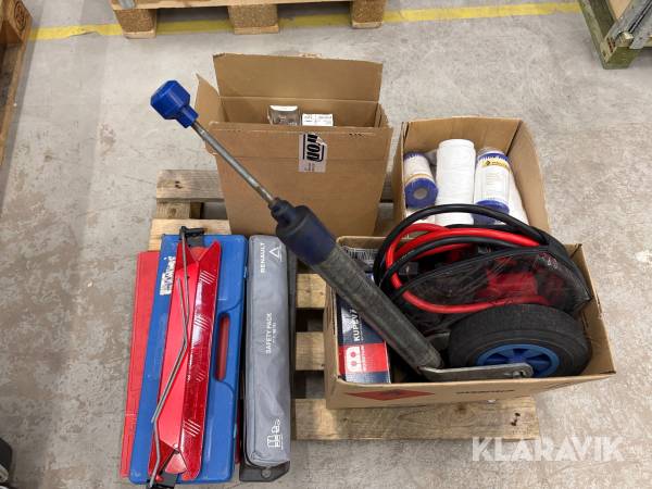 Varningstrianglar, startkablar & tillbehör