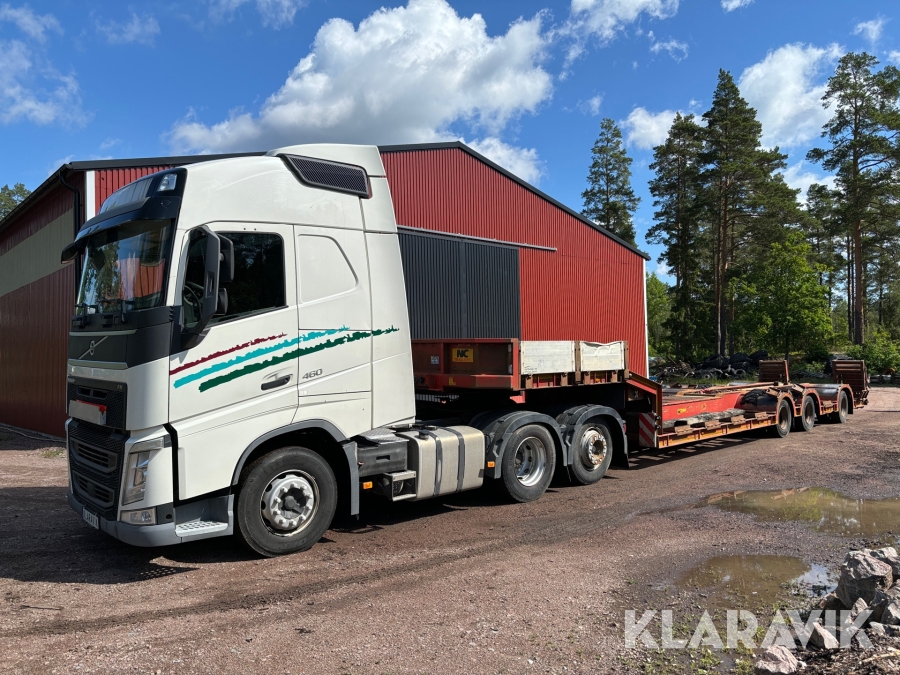 Lastbil Volvo FH 6X2 med maskintrailer