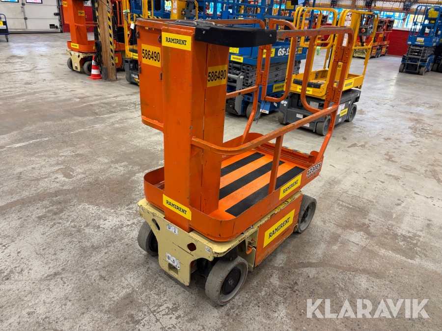 Pelarlift JLG 1230ES