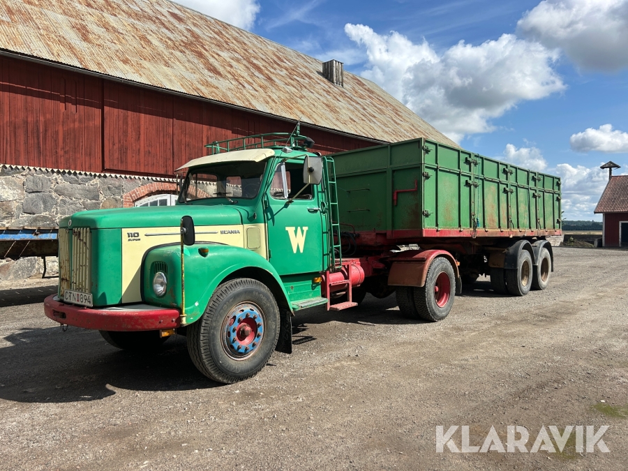 Veteranlastbil /  EPA-traktor, Scania 110 Super med spannmålssläp