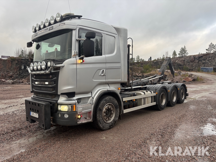 Lastväxlare Scania R580LB8X2*4HNB fullt plogutrustad Euro 6 nybesiktad