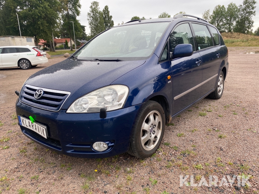Toyota Avensis Verso 7sits