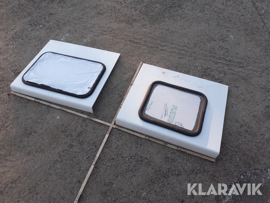 Delar till båt Rutor 2 st