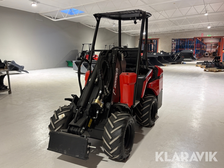 Kompaktlastare Neomach Nova X30