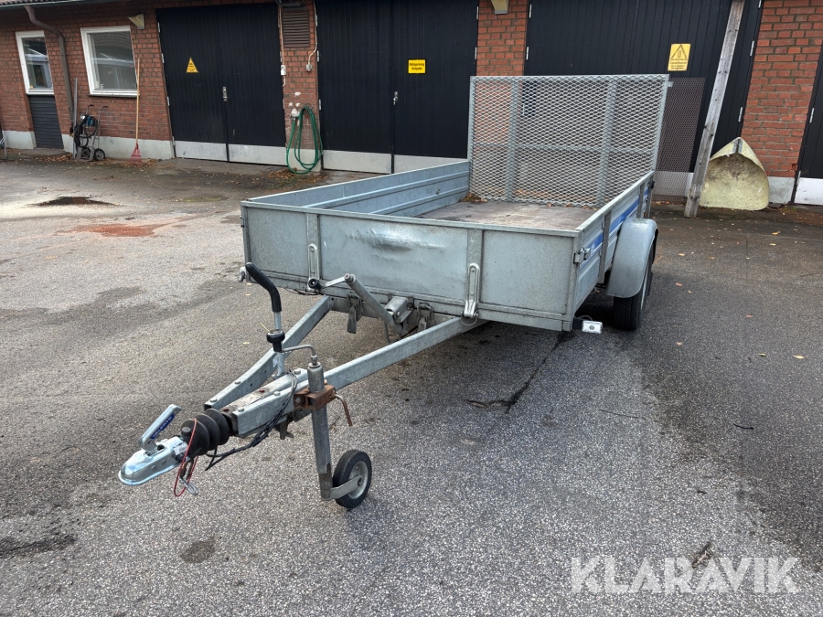 Personbilssläp Tiki CP300-RB