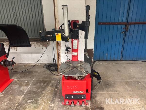 Däckmaskin Pela U-203A