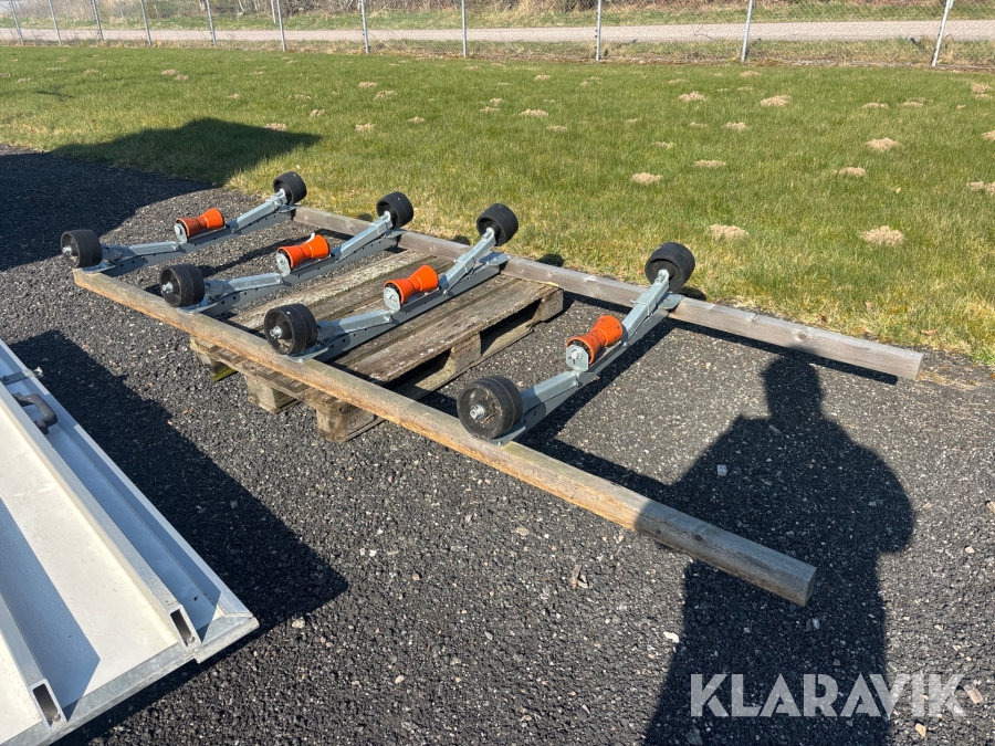 Båttillsats släpvagn