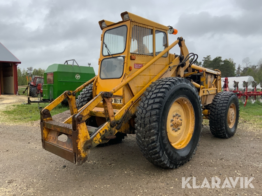 Baklastare Volvo BM LM 841, Götene, Klaravik auktioner