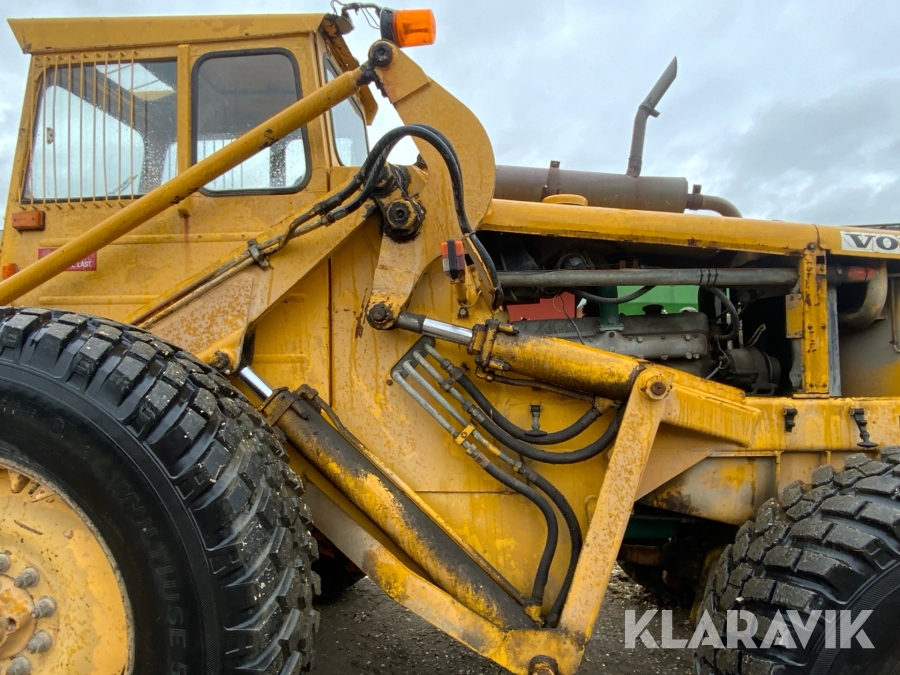 Baklastare Volvo BM LM 841, Götene, Klaravik auktioner