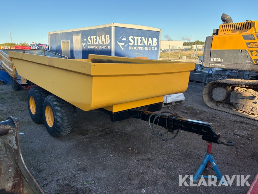 Entreprenadvagn med tipp NMS DVG80