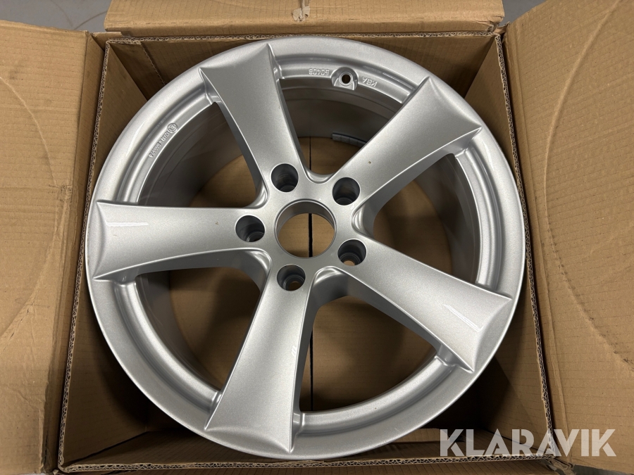 Fälgar Dezent TX 8x17 PCD5/120 ET34 CB72.6