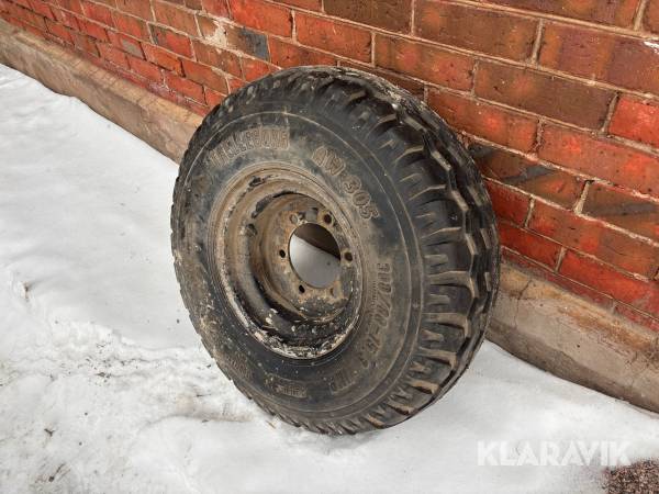 Hjul Trelleborg AW 305 för skogsvagn