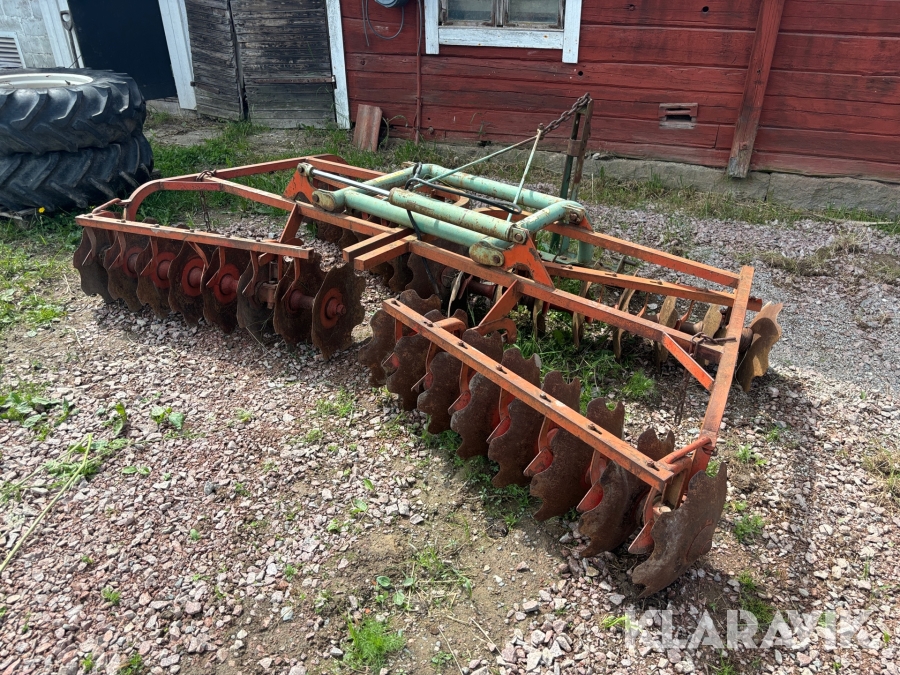 Tallriksharv Kverneland Skålsvans