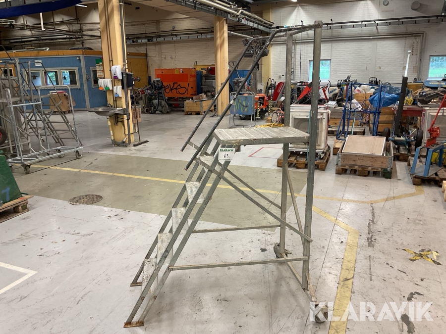 Plattformsstege Skeppshult med räcke