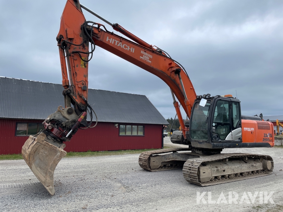 Grävmaskin Hitachi ZX 250 LC-5B
