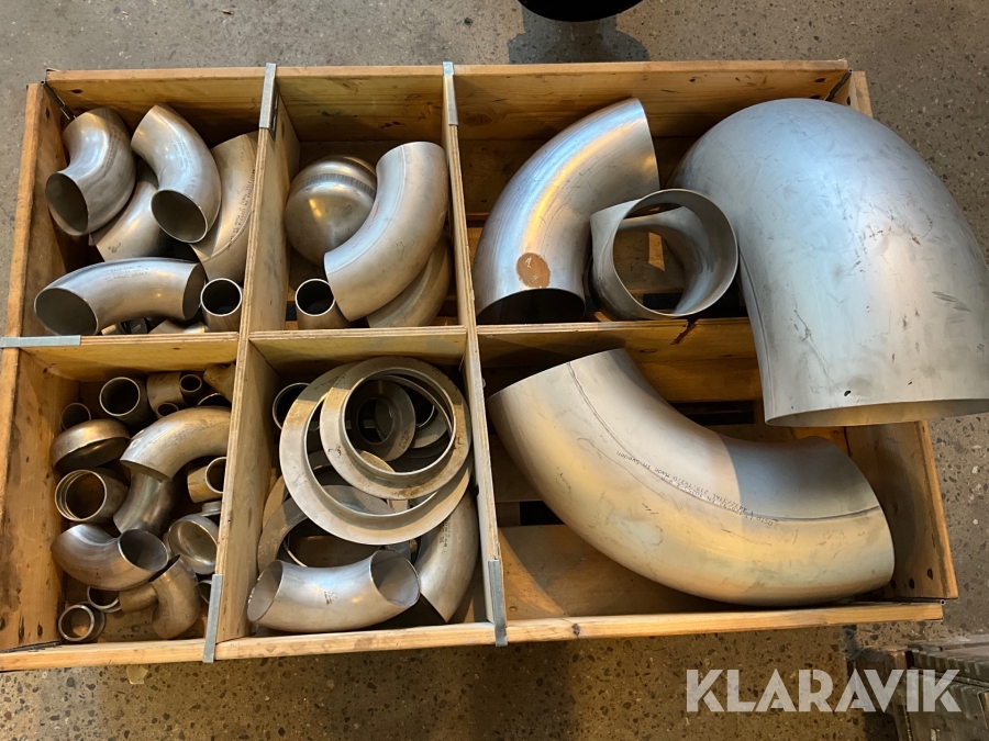 Rostfria rörböjar olika storlekar