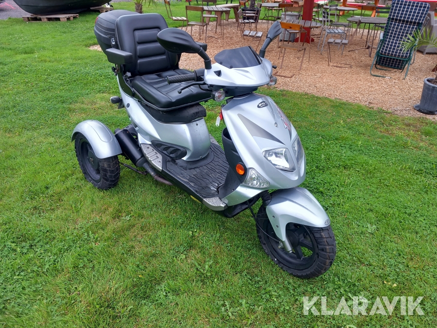 Moped 45km/h PGO Tr3-50 endast 117mil