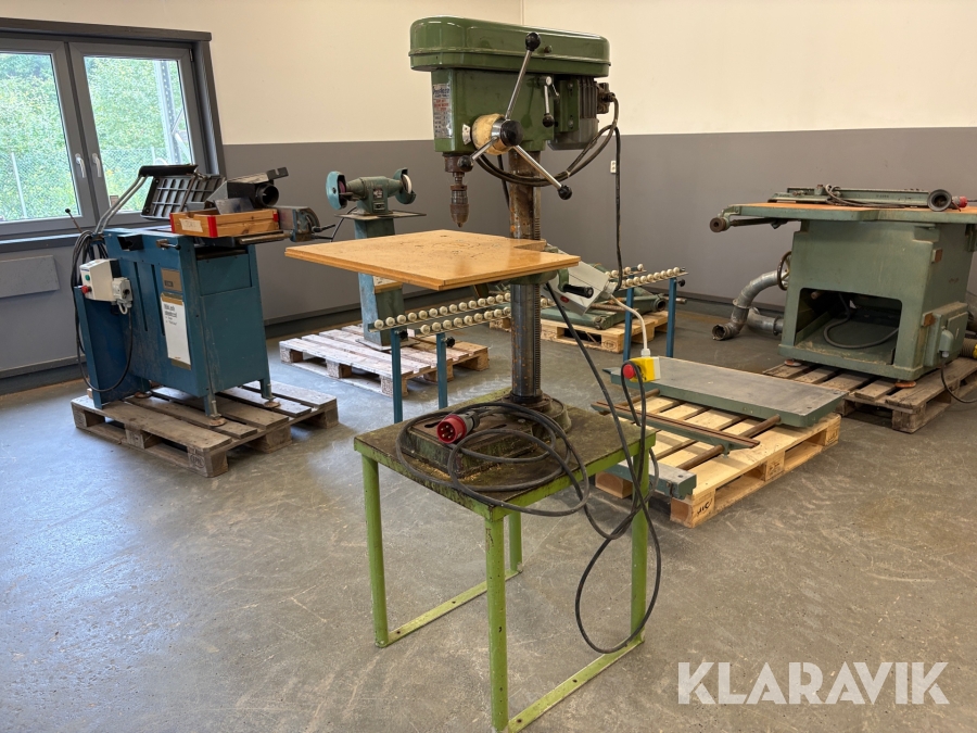 Pelarborrmaskin Peerless PD-16