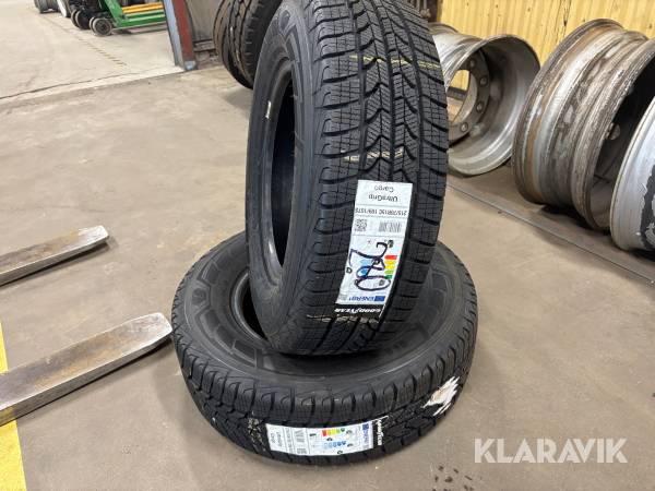 Vinterdäck Goodyear Ultragrip Cargo 215/70 r15c 2st
