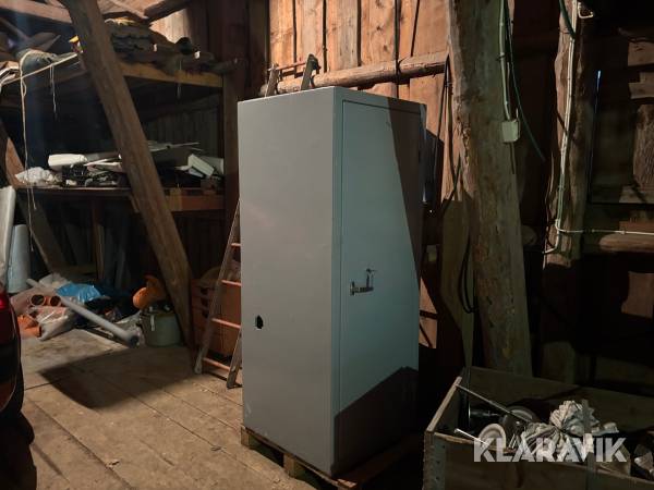 Kassaskåp / Vapenskåp 1650x650mm
